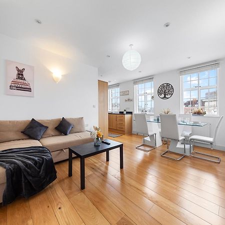 Modern Flat In Stockwell, 10 Mins From Oxford Circus Leilighet London Eksteriør bilde